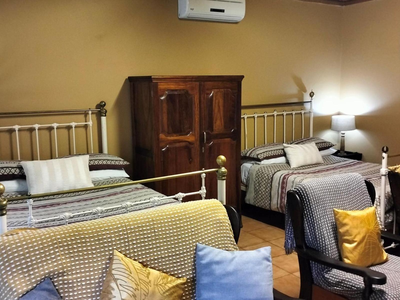 Anri Guesthouse Bloemfontein Bagian luar foto